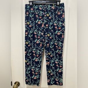 LOFT The Riviera Pant, Marisa fit. Floral print. Size 0.